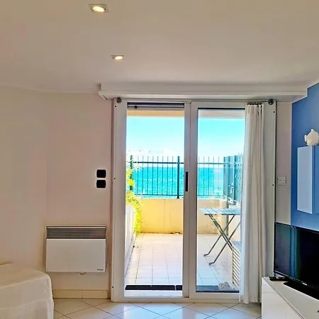 Monolocale Fronte Mare * Menton