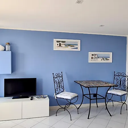 公寓 Monolocale Fronte Mare *