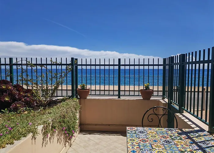 Monolocale Fronte Mare Lejlighed *